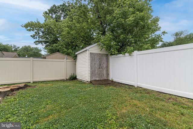 304 GARDEN AVE, Somerdale, NJ 08083