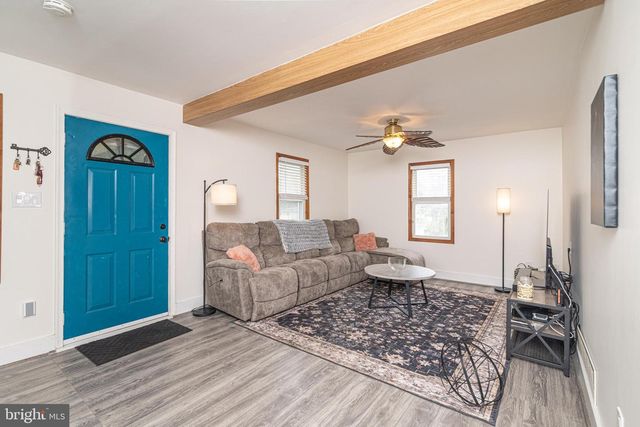 304 GARDEN AVE, Somerdale, NJ 08083
