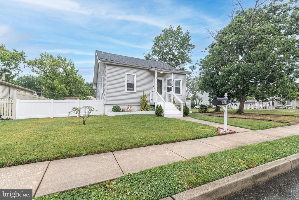 304 GARDEN AVE, Somerdale, NJ 08083
