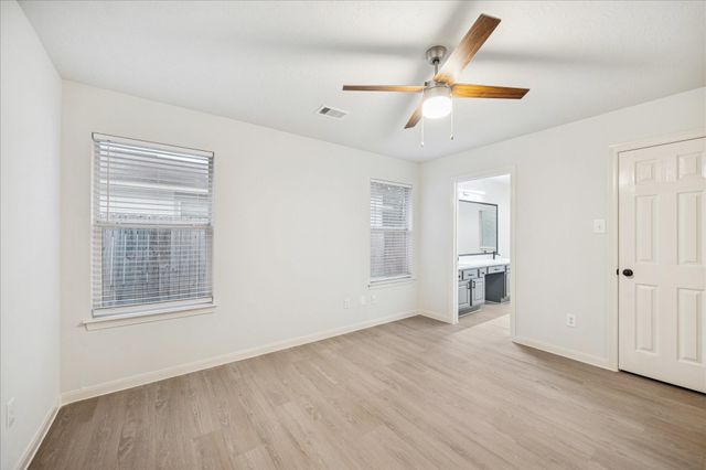 16384 Ryan Guinn Way, Conroe, TX 77303