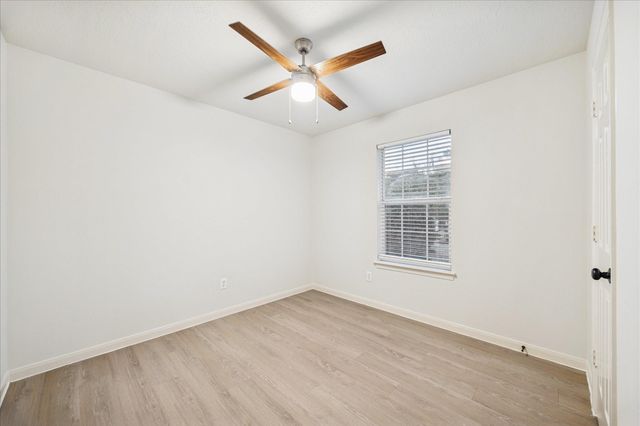 16384 Ryan Guinn Way, Conroe, TX 77303