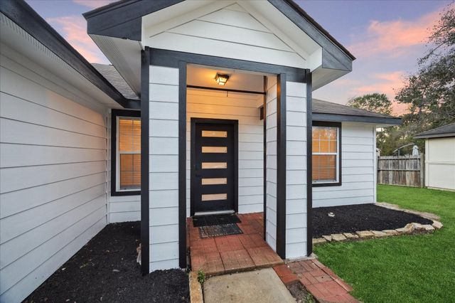 16384 Ryan Guinn Way, Conroe, TX 77303