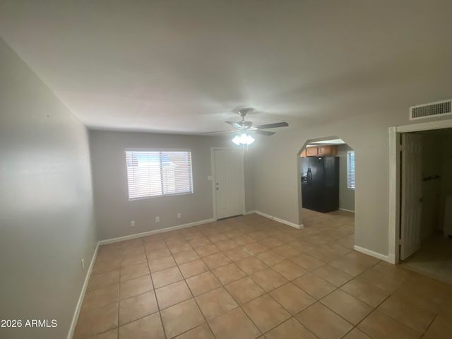 2311 E Hartford Avenue Unit 14, Phoenix, AZ 85022