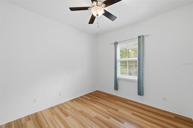 4118 WOODACRE LANE, Tampa, FL 33624