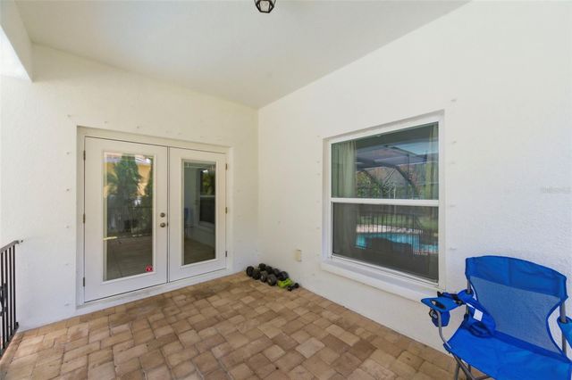 4118 WOODACRE LANE, Tampa, FL 33624