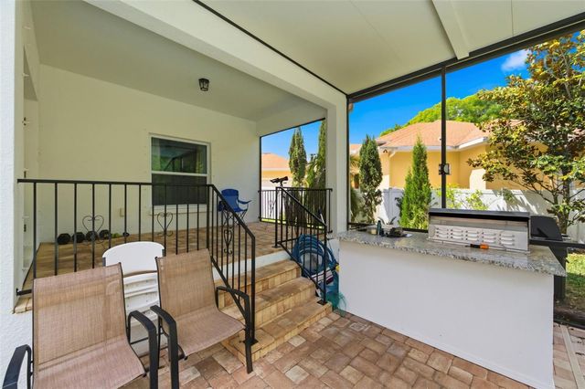 4118 WOODACRE LANE, Tampa, FL 33624