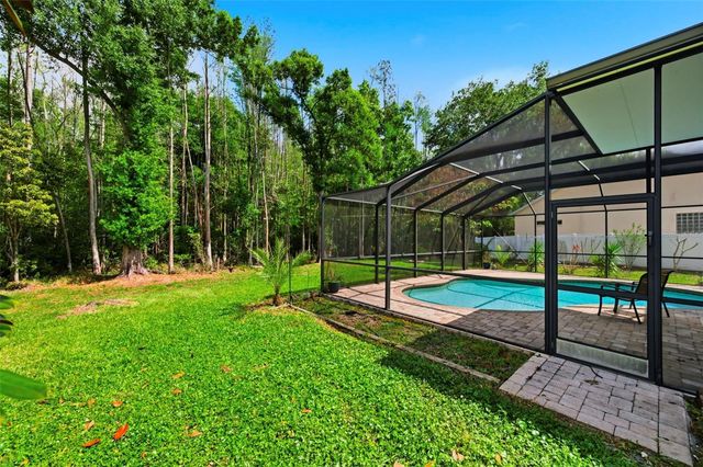 4118 WOODACRE LANE, Tampa, FL 33624