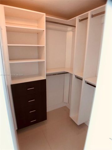 1300 S Miami Ave 4702, Miami, FL 33130