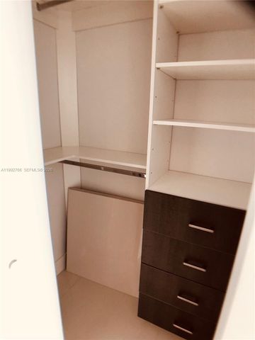 1300 S Miami Ave 4702, Miami, FL 33130