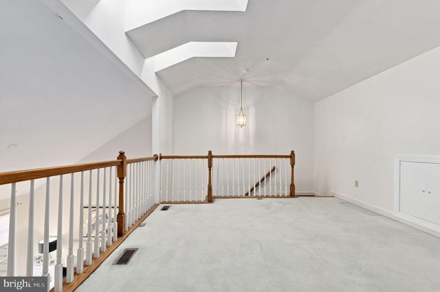 15712 CHERRY BLOSSOM LN, North Potomac, MD 20878