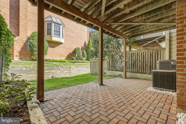 15712 CHERRY BLOSSOM LN, North Potomac, MD 20878