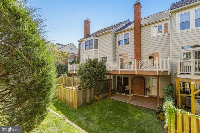 15712 CHERRY BLOSSOM LN, North Potomac, MD 20878