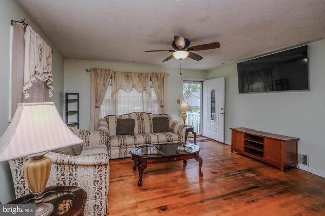 117 E 14TH ST, Front Royal, VA 22630