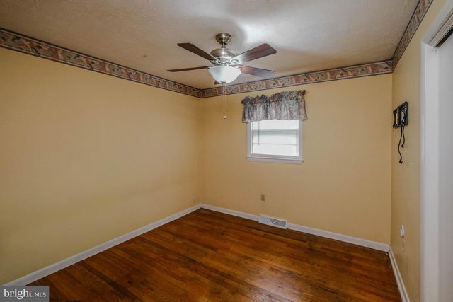 117 E 14TH ST, Front Royal, VA 22630