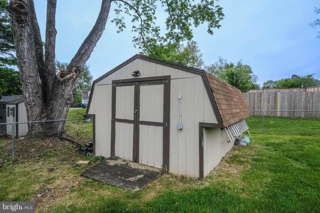 117 E 14TH ST, Front Royal, VA 22630