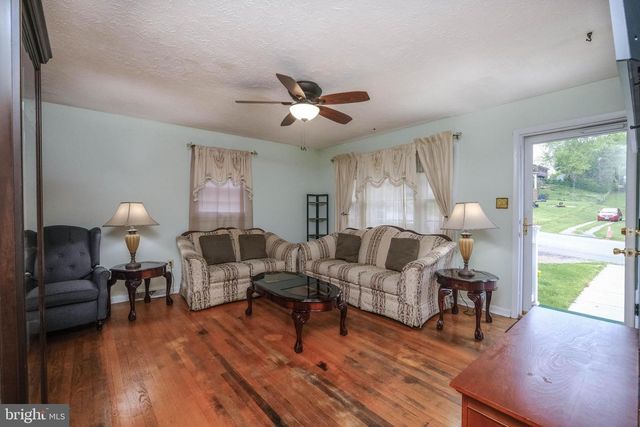 117 E 14TH ST, Front Royal, VA 22630