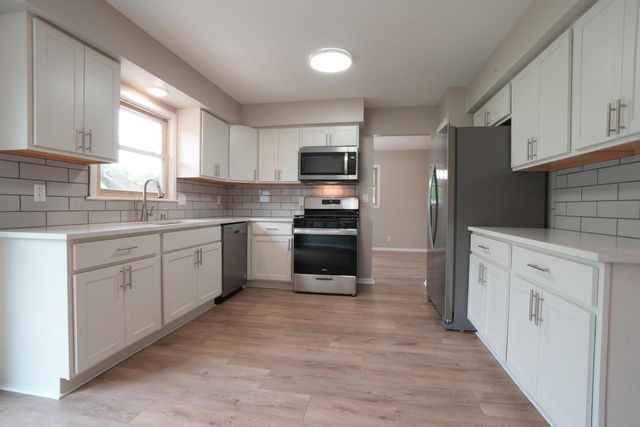 1212 Palamino DRIVE, Racine, WI 53402