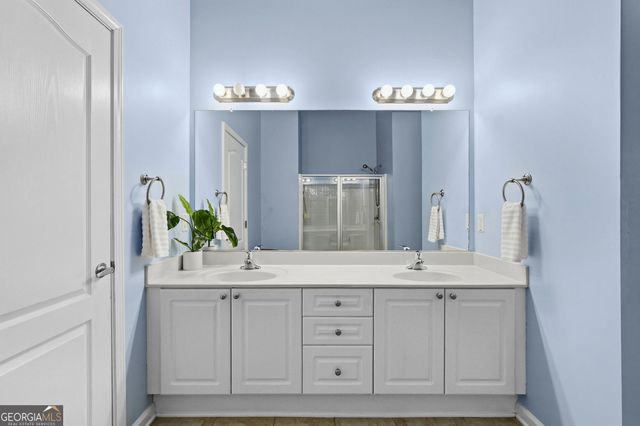 123 Glens Drive, Woodstock, GA 30188