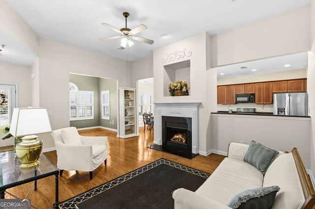 123 Glens Drive, Woodstock, GA 30188