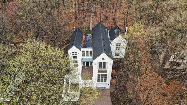 19750 Waterford Place, Excelsior, MN 55331