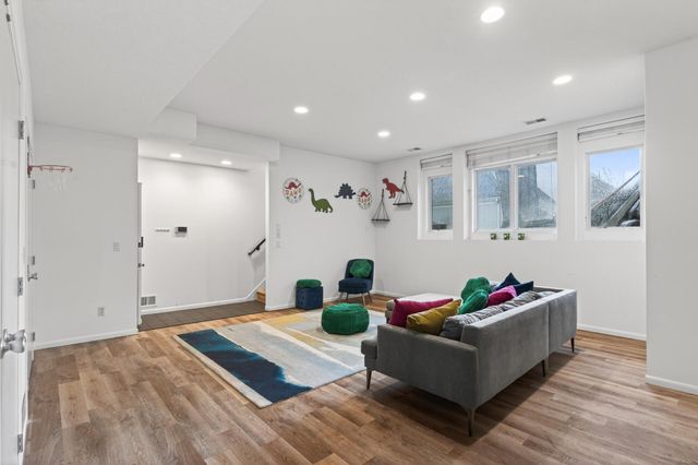 19750 Waterford Place, Excelsior, MN 55331