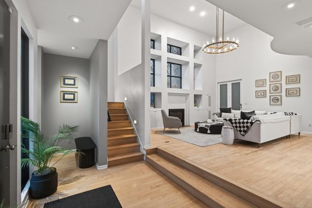 19750 Waterford Place, Excelsior, MN 55331