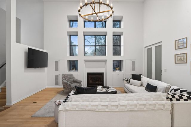 19750 Waterford Place, Excelsior, MN 55331