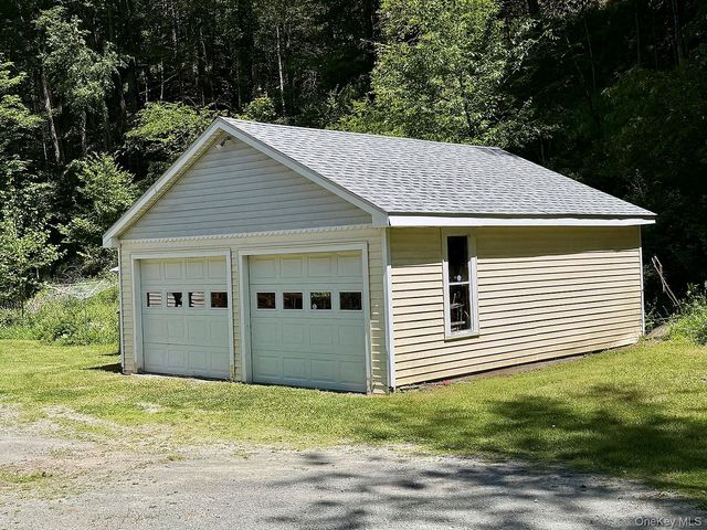 441 County Road 94 Hankins, Hankins, NY 12741