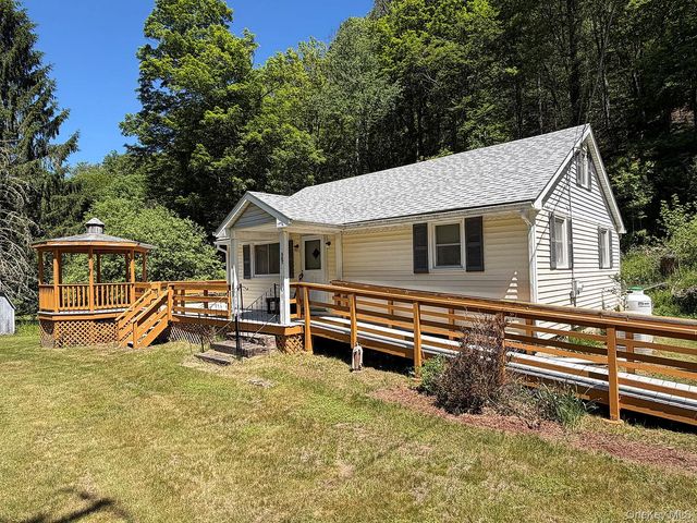 441 County Road 94 Hankins, Hankins, NY 12741