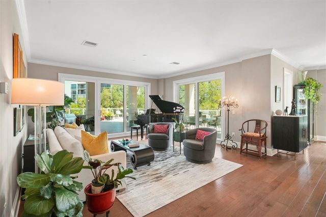 8 PALM TERRACE 201, Clearwater, FL 33756
