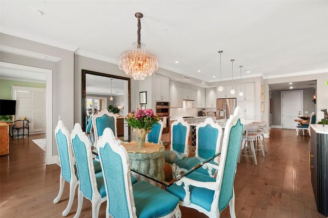 8 PALM TERRACE 201, Clearwater, FL 33756