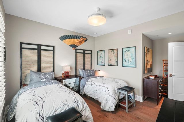8 PALM TERRACE 201, Clearwater, FL 33756