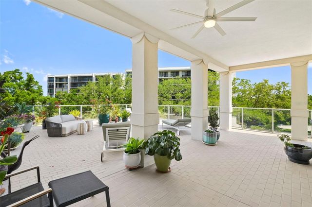 8 PALM TERRACE 201, Clearwater, FL 33756