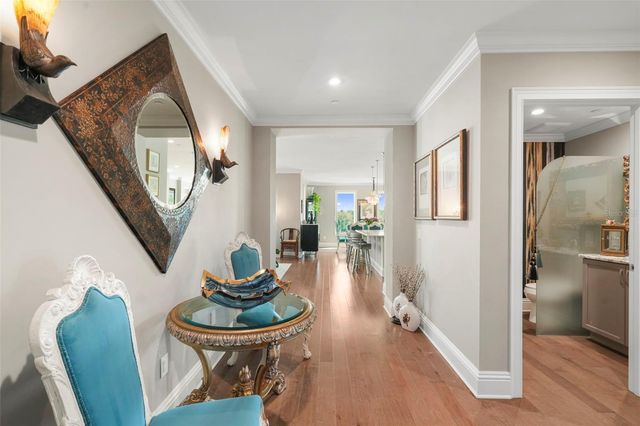 8 PALM TERRACE 201, Clearwater, FL 33756