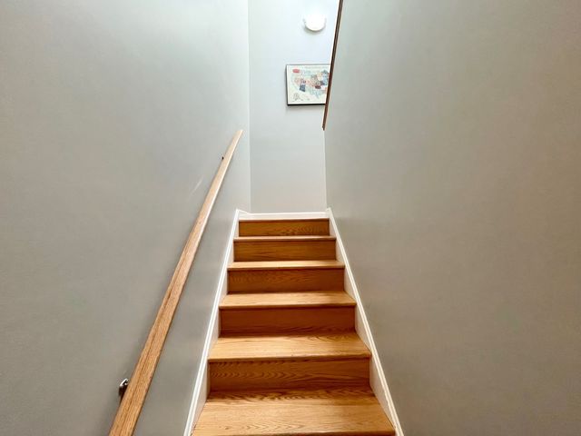 2734 N WOLCOTT Avenue 203, Chicago, IL 60614