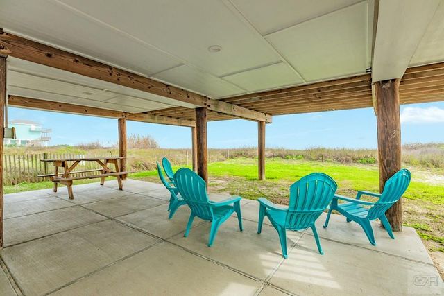 21446 Gulf, Galveston, TX 77554