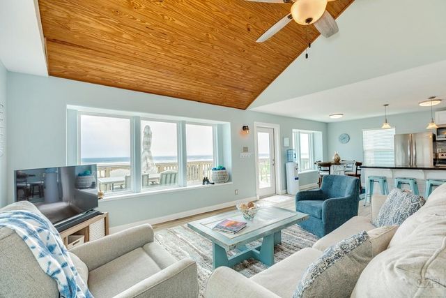 21446 Gulf, Galveston, TX 77554