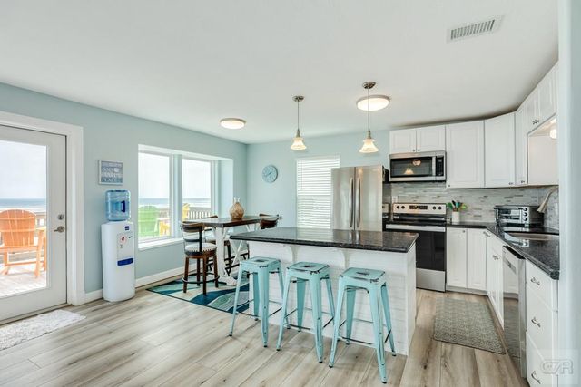 21446 Gulf, Galveston, TX 77554