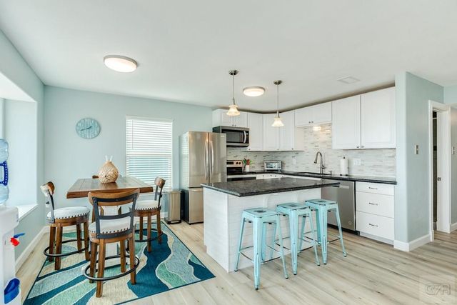 21446 Gulf, Galveston, TX 77554