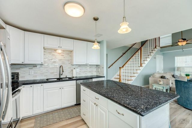 21446 Gulf, Galveston, TX 77554