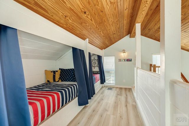 21446 Gulf, Galveston, TX 77554