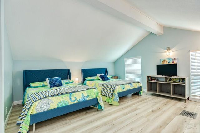 21446 Gulf, Galveston, TX 77554