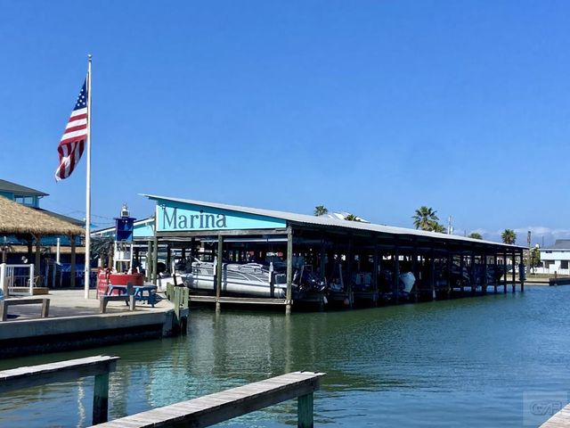 21446 Gulf, Galveston, TX 77554