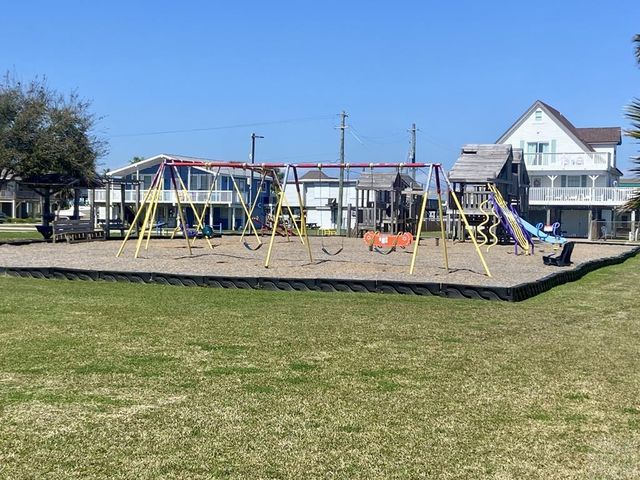 21446 Gulf, Galveston, TX 77554