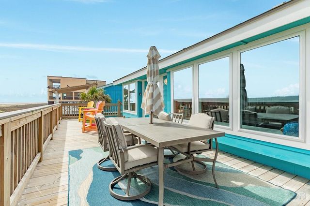 21446 Gulf, Galveston, TX 77554