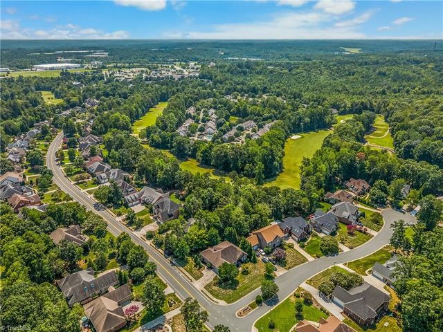 6314 Chesney Way, Whitsett, NC 27377