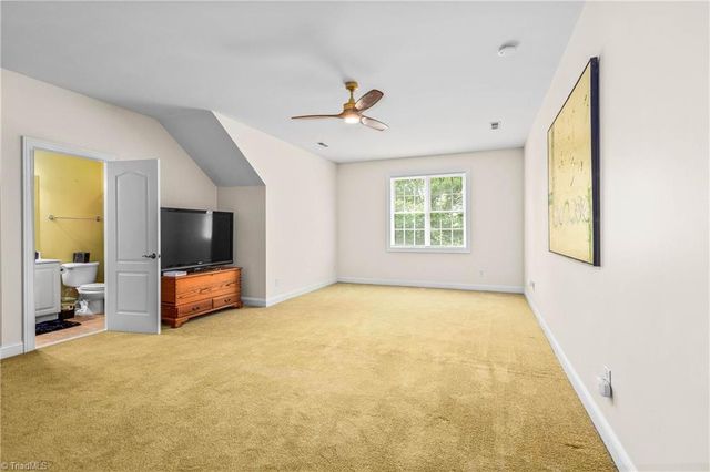 6314 Chesney Way, Whitsett, NC 27377