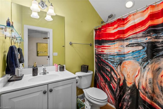 6314 Chesney Way, Whitsett, NC 27377