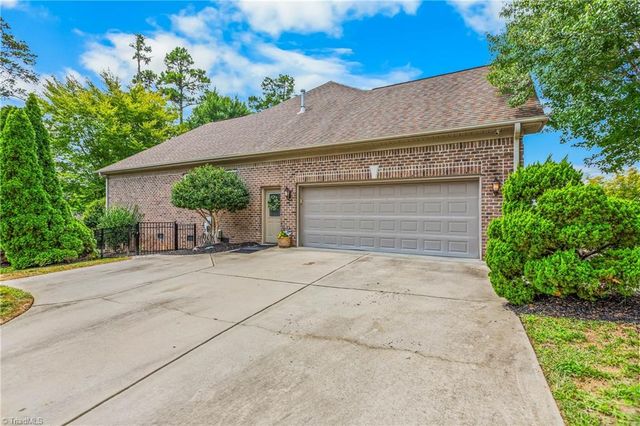 6314 Chesney Way, Whitsett, NC 27377