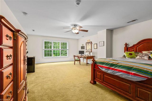 6314 Chesney Way, Whitsett, NC 27377